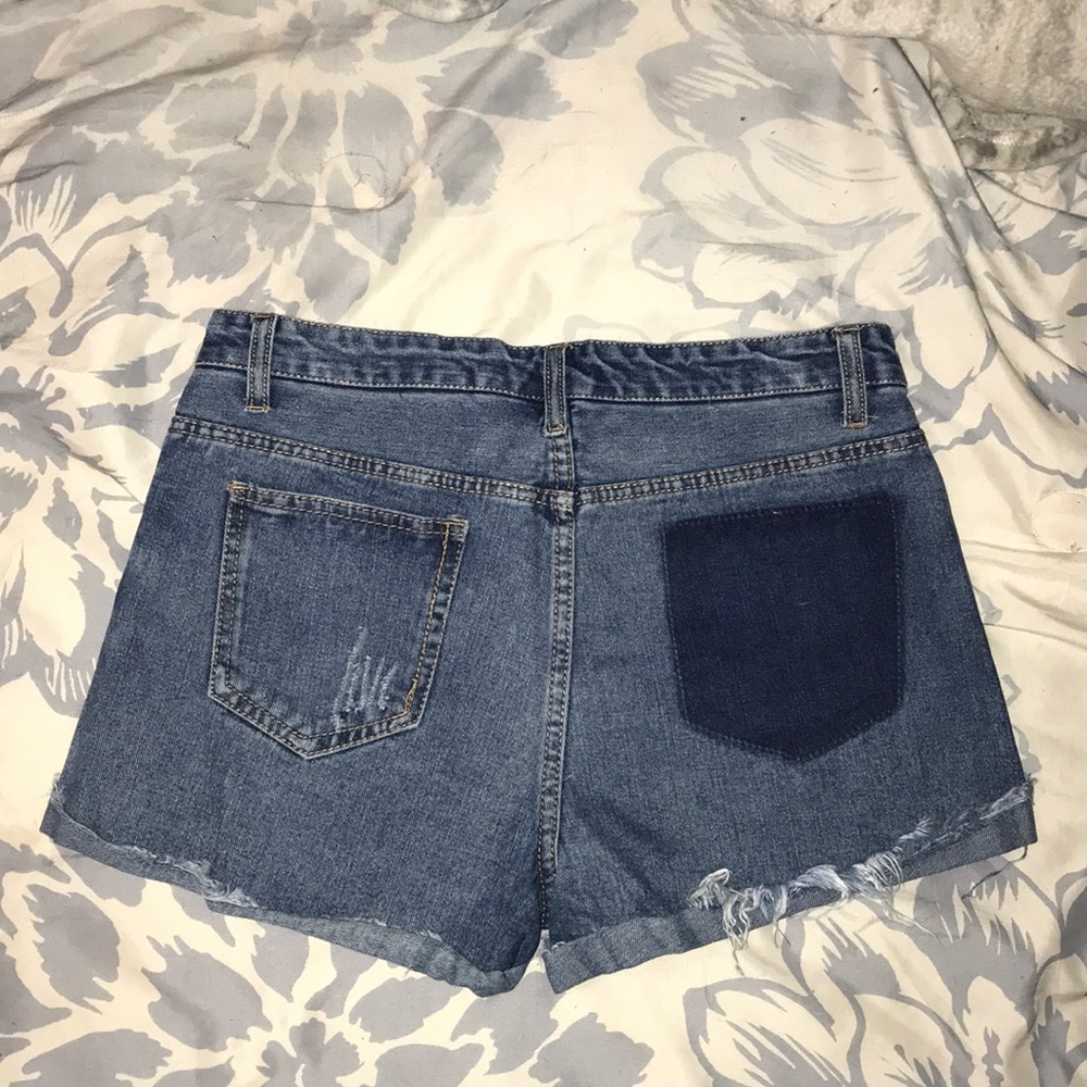 Distressed Jean Shorts - Picture 3 of 4